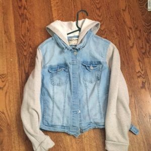 Denim soft-sleeved jacket